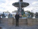 PICTURES/The Glass Pyramid, Place de la Concorde, and MIsc/t_Fountain & Casey5.jpg